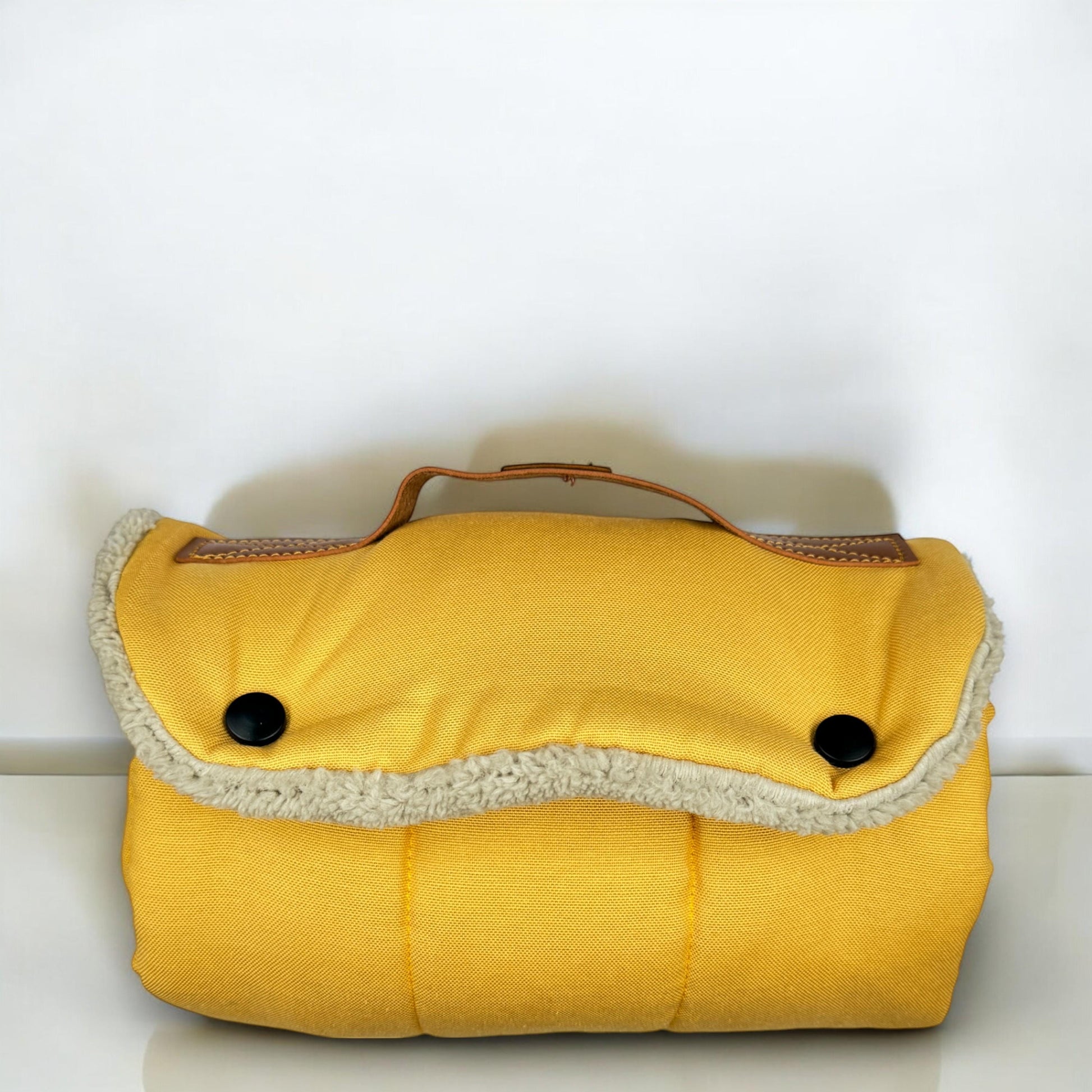 Roll up Travel Dog Mat, Settle Mat, Spot Training, Stain-Resistant, Water-Repellent, Machine Washable, Handmade Cotton, Soft & Durable